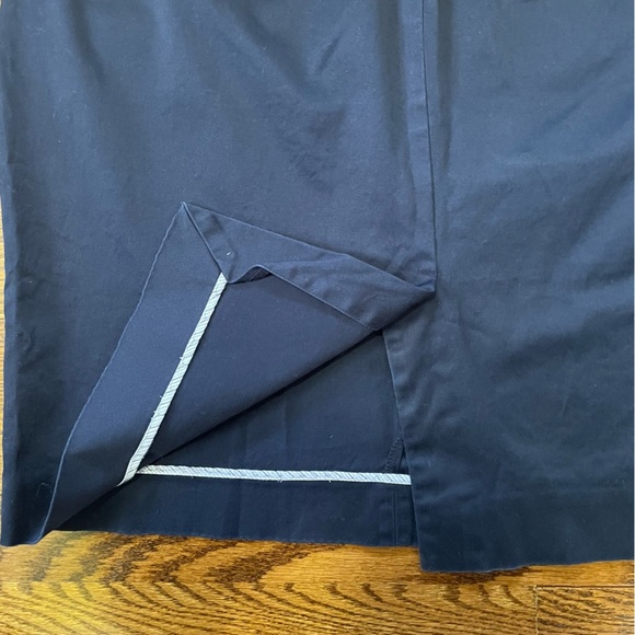J.Crew Navy Pencil Skirt Classic Style Size 12 - Picture 8 of 10